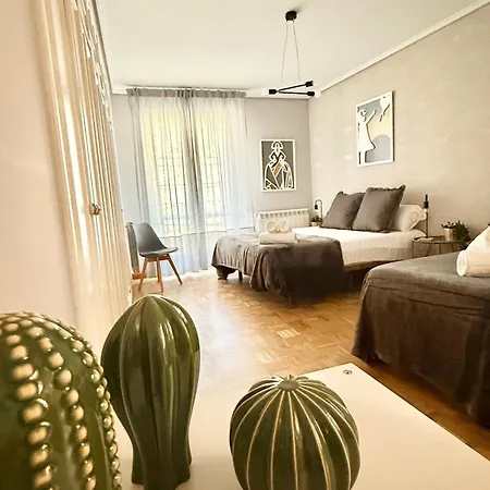 Vive Viii Apartment *